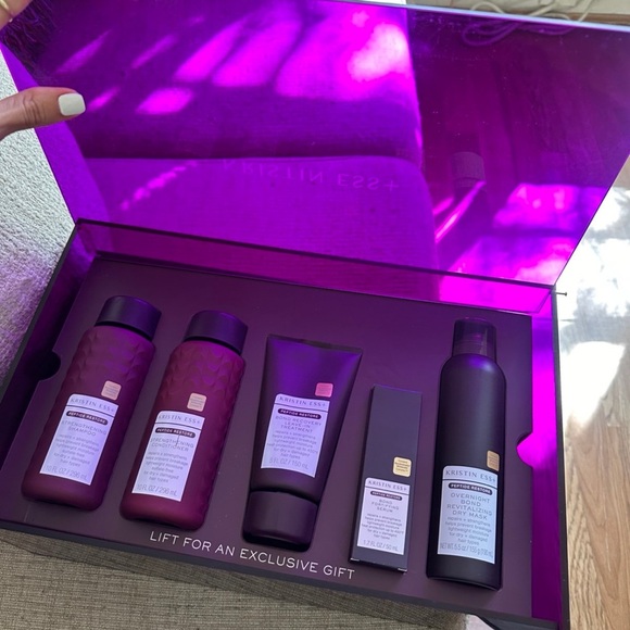 Kristin Ess Purple Hair Care Set
